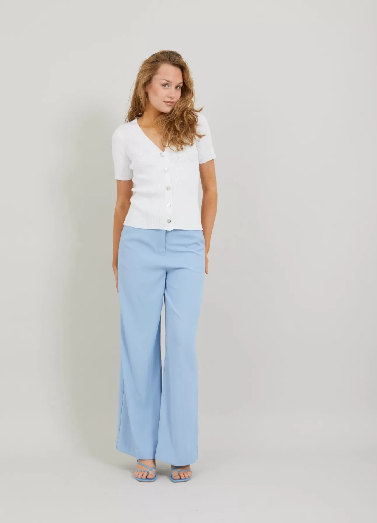 New Cc Hear Willa Kortaermet Cardigan Kvinde Strik
