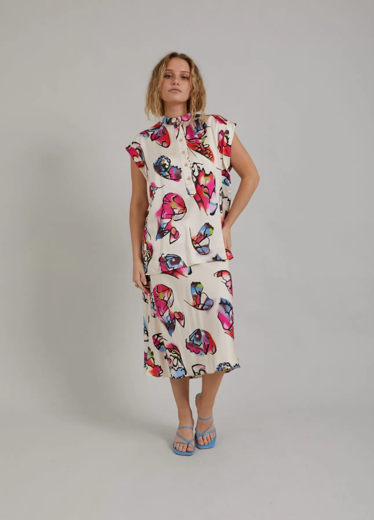 Shop Skjorte M. Butterfly Print Kvinde Toppe