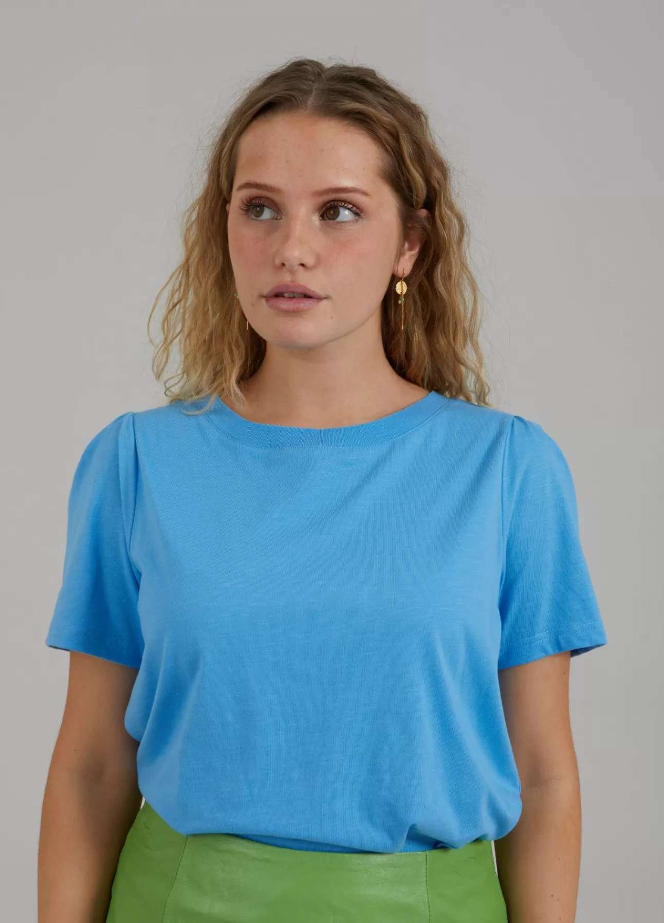 Outlet T-Shirt M. Pressefolder Kvinde T-Shirts