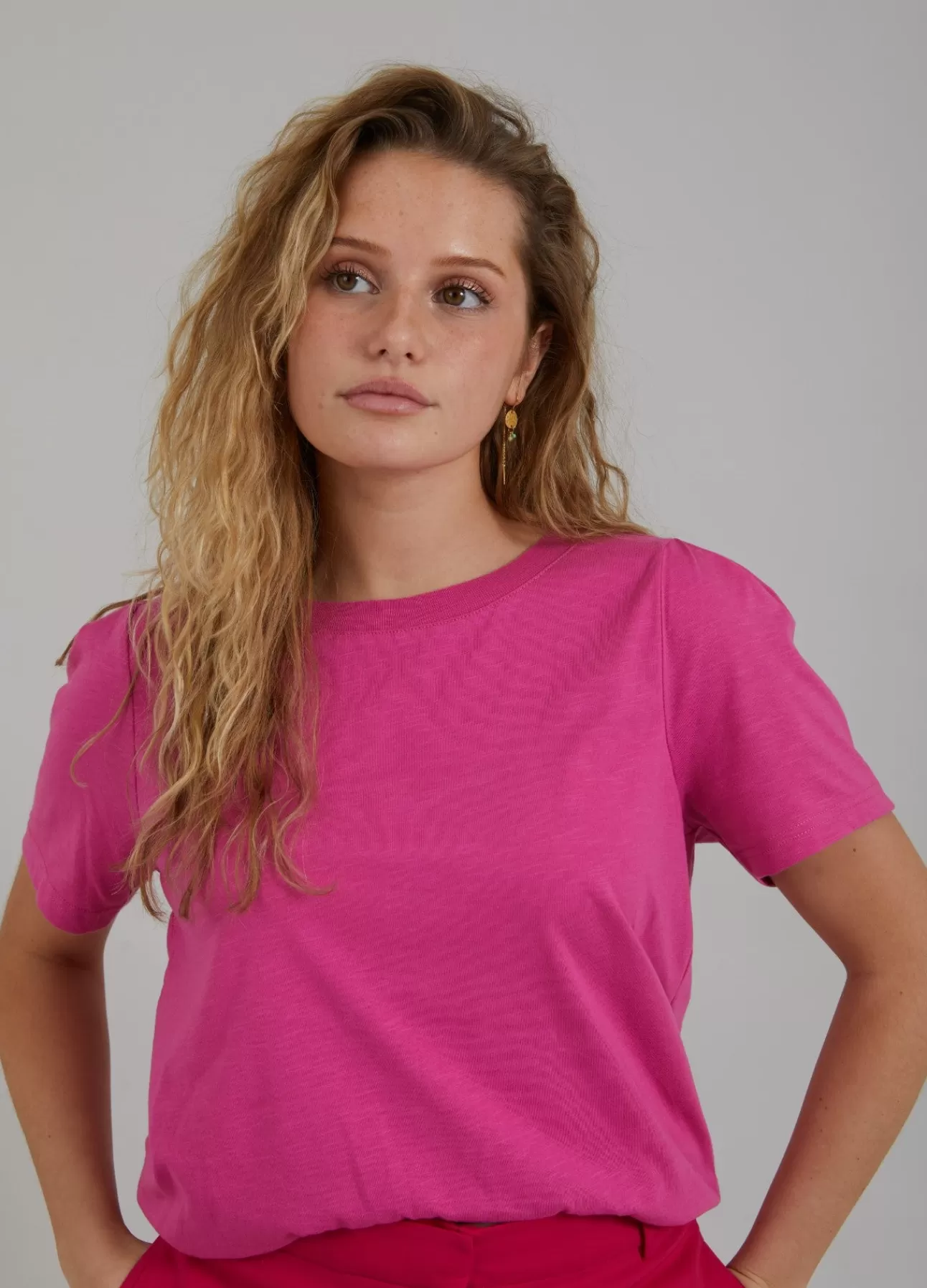 Flash Sale T-Shirt M. Pressefolder Kvinde T-Shirts
